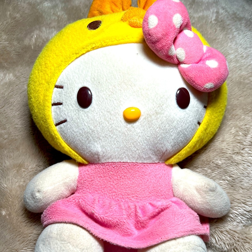 Sanrio Hello Kitty with duck Plushie